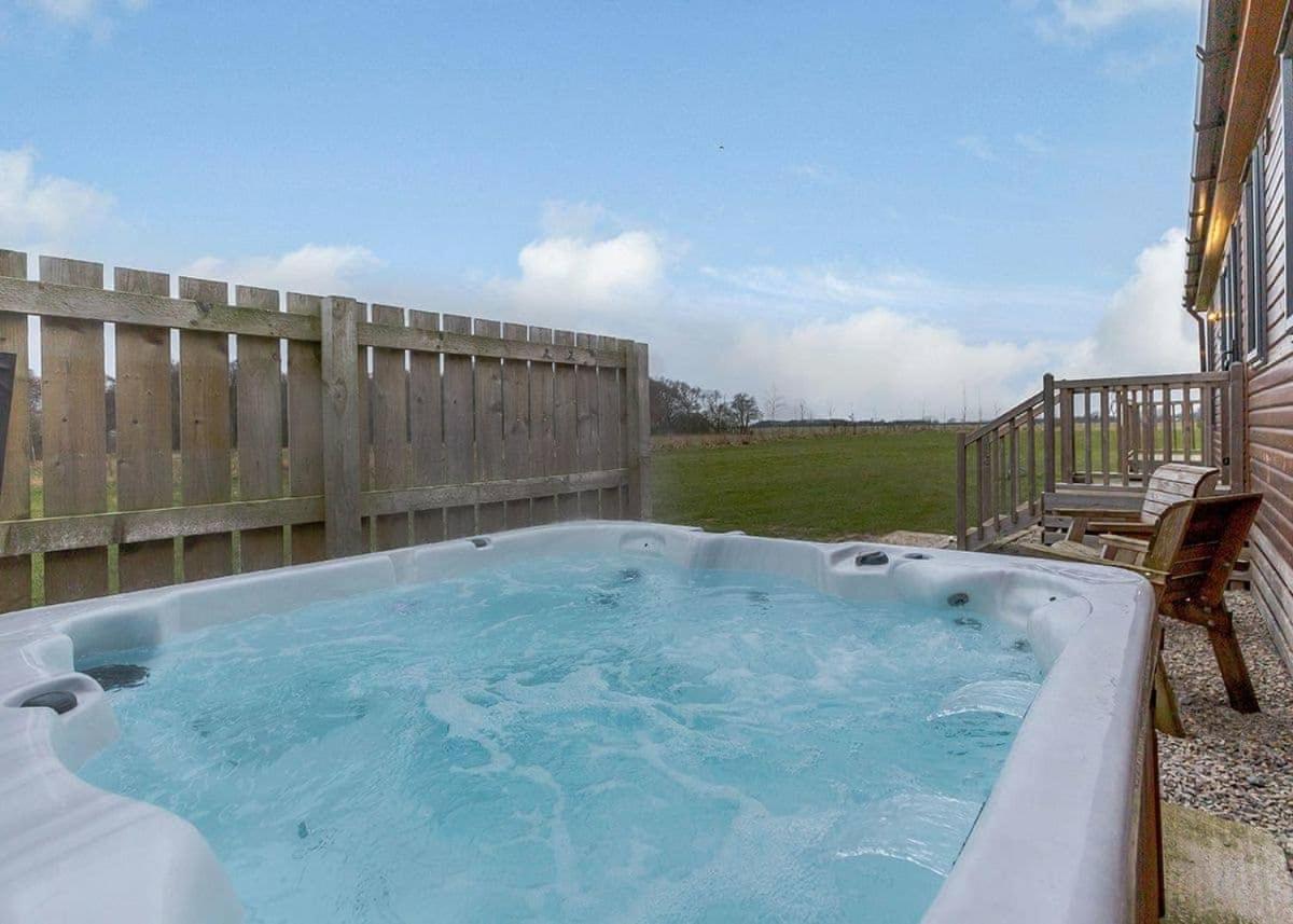 Woodland Lakes Lodges Thirsk Exterior foto