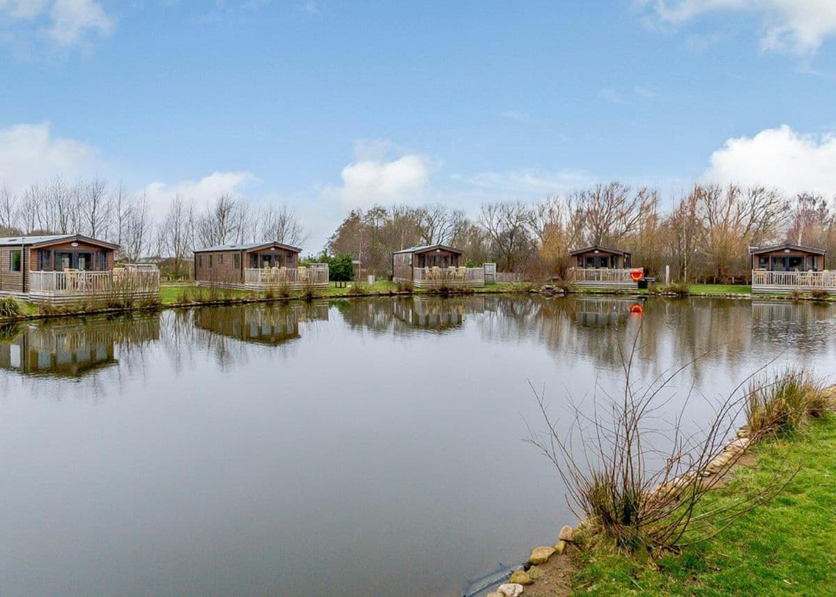 Woodland Lakes Lodges Thirsk Exterior foto
